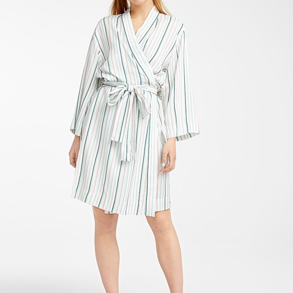 SIMONS (TWIK) - LIGHT WEIGHT ROBE - Picture 5 of 5